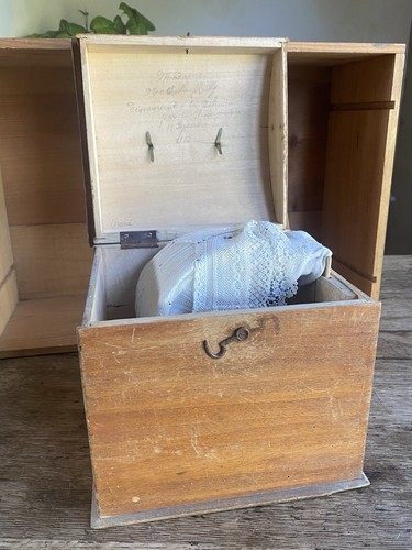 Ancienne boite coiffe - ancienne,