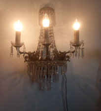 ancienne applique à pampilles style Montgolfière ou Empire à 3 feux de lumières