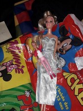 2 poupées mannequin :1