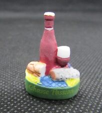 Fève Série Chasse Passion Bouteille de vin pain saucisson verre mat #G40