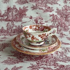 Ancienne Tasse Avec Soucoupe