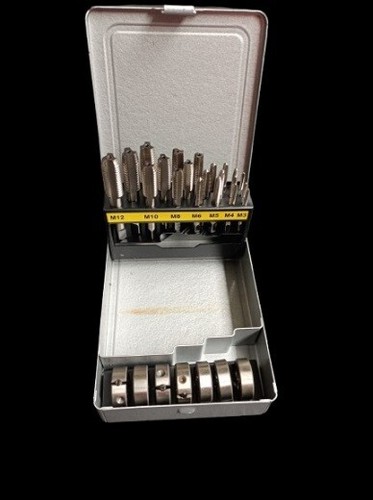 Coffret professionnel tarauds - coffret,