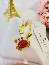 Collier crabe rouge - 🦀,