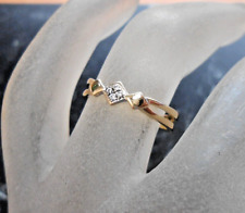 Bague en or jaune  18 K sertie