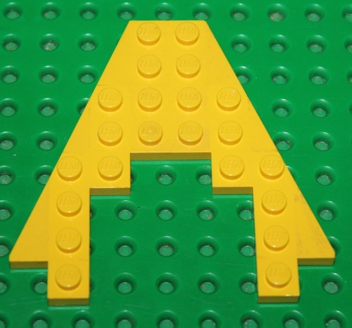 Lego pirates yellow wedge - yellow,