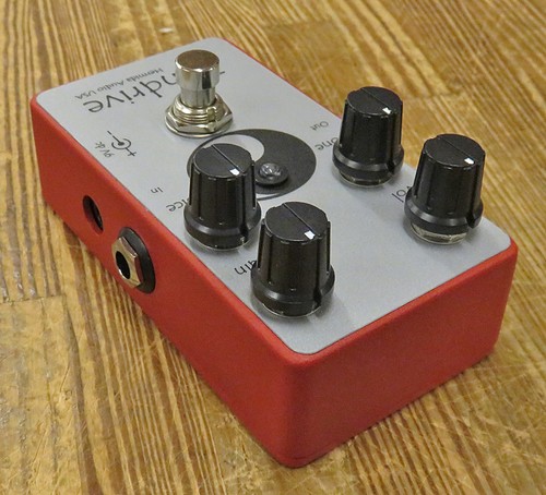 Hermida audio technology red - technology,