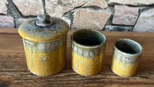 Lot de 3 petits pots /gobelets gigognes en céramique émaillée vintage Déco rétro