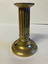 Bougeoir à poussoir monté en