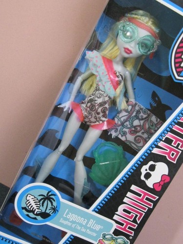 2012 new mint - 2012, box