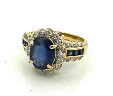 MAGNIFIQUE BAGUE OR 18 CARATS - Saphirs et diamants 0,44 carat - 5,47 g