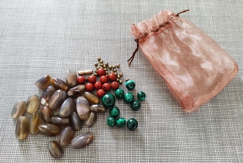 Perles agathe de - perles, d'agathe,