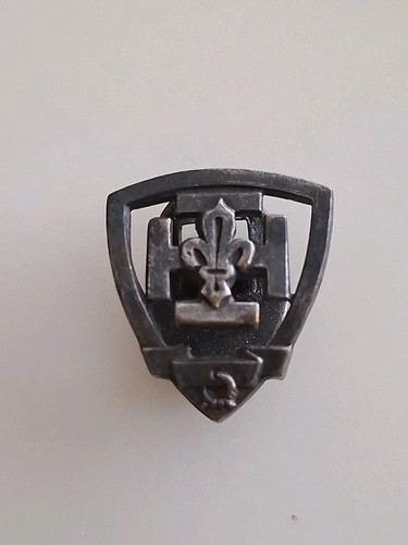Ancien insigne badge scouts - insigne,