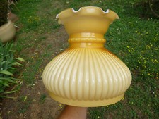 RARE ANCIEN GLOBE EN OPALINE