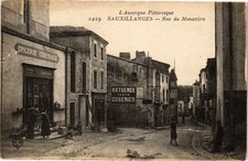 CPA SAUXILLANGES - Rue du