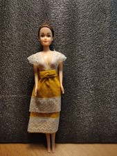 Poupée Mannequin  + robe