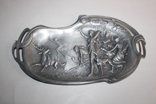 Grand vide poche en étain Art Nouveau, Diane Chasseresse, dim. 40 x 22.5 cm