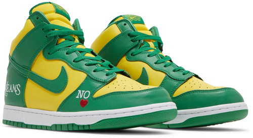 Dn3741 700 supreme nike sb - ×,