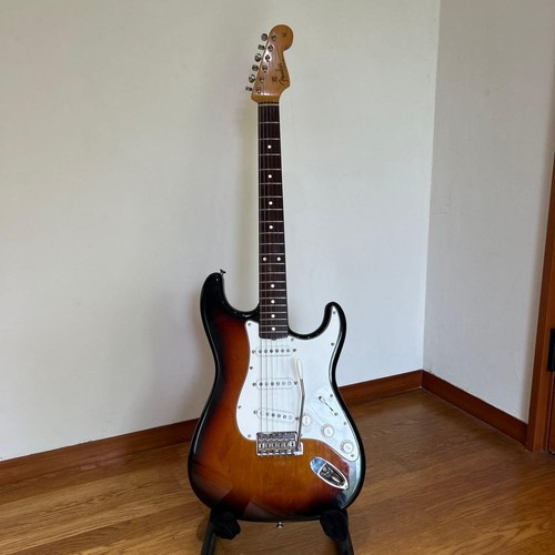 Serial fender japan - [jv, serial]