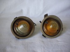 2 feux arrières pour voiture ancienne