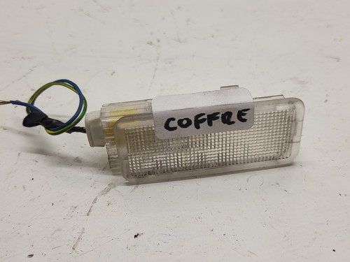 Lumière coffre pour - de,