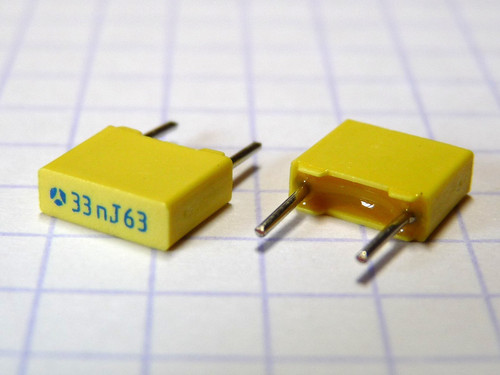 Lcc thomson 33nf - 33nf, 5mm