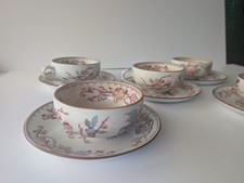 Lot 5 Tasses et Soucoupes