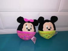 18.11.25.1 Lot 2 Peluches Minnie et Mickey oeufs Disney Nicotoy style tsum tsum