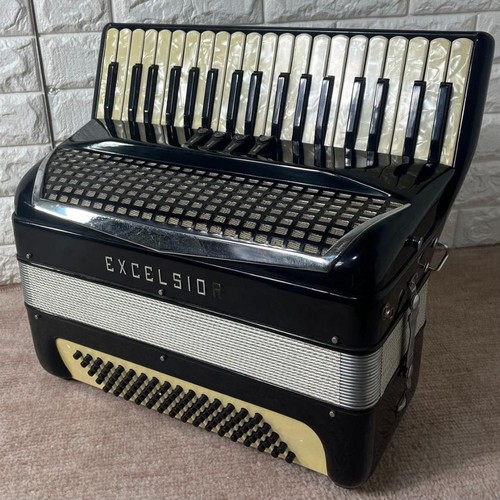 Accordéon piano vintage