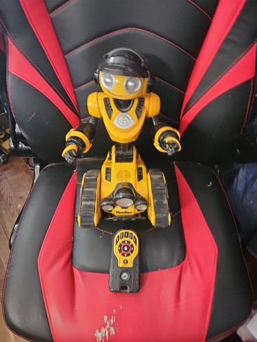 Wowwee 2008 roborover - 2008,