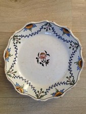 Belle assiette faience