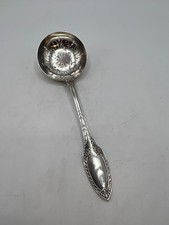 BELLE CUILLERE A SUCRE EN