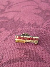 Pin's Pins Pin Enamel 16 Presse Journal "LIBÉRATION CHAMPAGNE DIMANCHE TV"