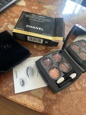 Les 4 Ombres Paupières de