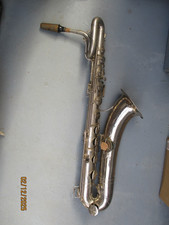 Saxophone BARYTON estampillé