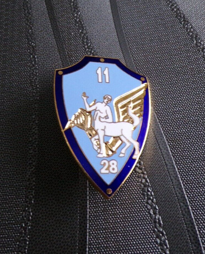 Insigne militaire - militaire, 28°