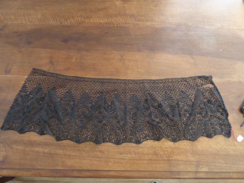Frise dentelle de - frise, (de
