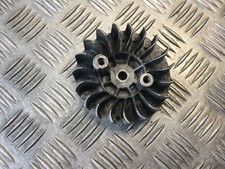 volant moteur pour  tronçonneuse sur perche  stihl HT 131