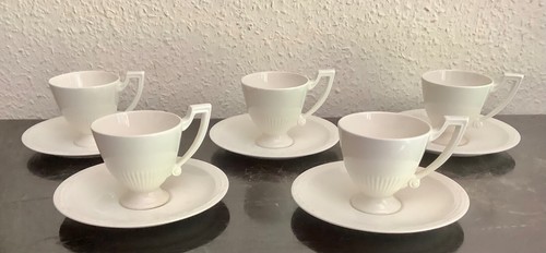 Tasses blanches modèle - tasses,