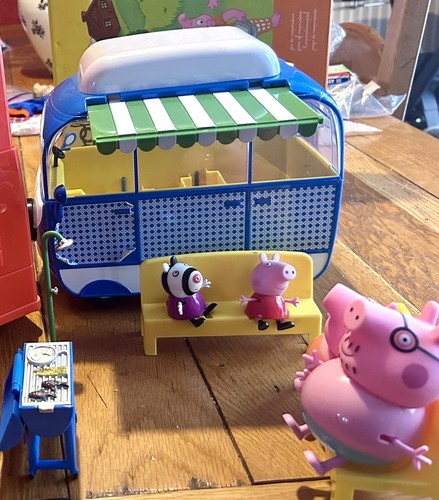 Camping car peppa - camping,
