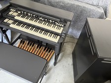 Hammond B3 Organ w/ Leslie 122