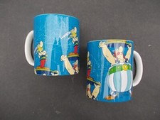 UDERZO GOSCINNY ASTERIX superbe mug Obélix portant Astérix sur  un bouclier 2005