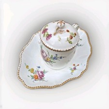 Moutardier en porcelaine