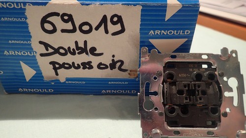 Arnould initia 69019 - arnould,