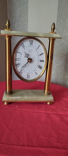 Horloge moderne pile aspect - moderne,
