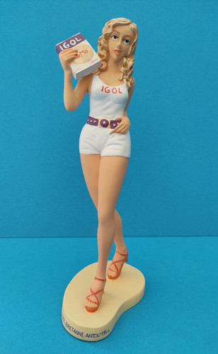 Figurine igol huile pin up - huile,,
