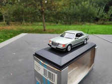 1/43 MINICHAMPS MERCEDES 230