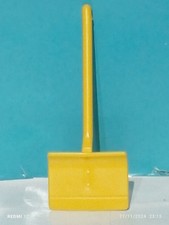 PLAYMOBIL PELLE À NEIGE JAUNE