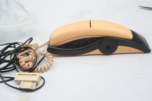 Ancien telephone matra - ", matra???"
