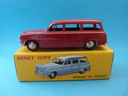 Peugeot 403 familiale rouge - ,