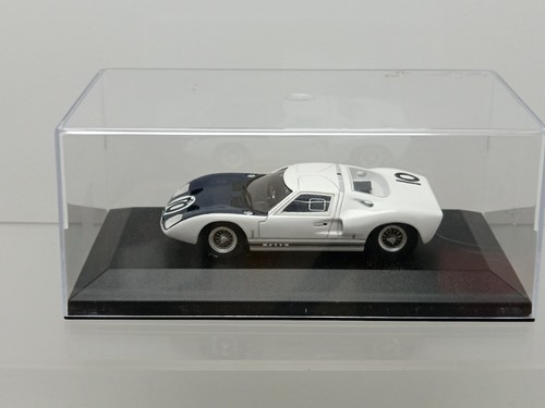 Bizarre ford gt40 lm - ford,